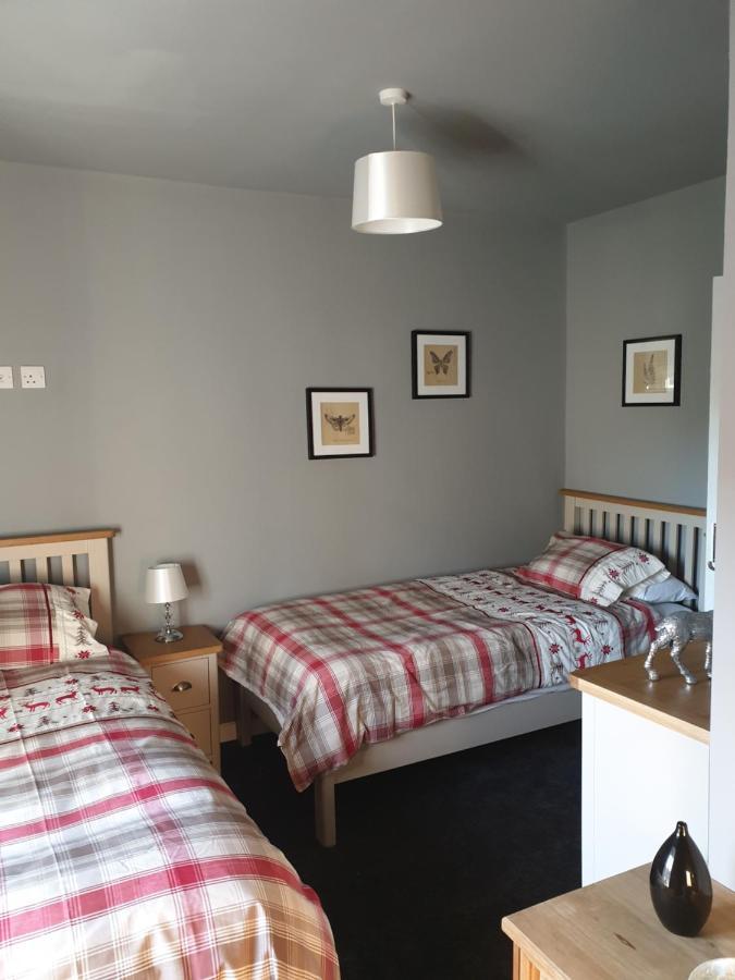 Lovely 4 Bed House Sleeping 8 Near Ashbourne Brassington