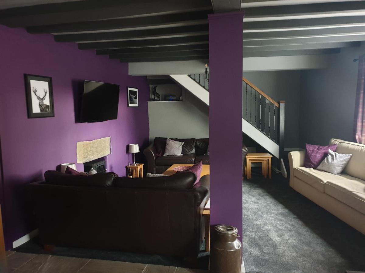 Lovely 4 Bed House Sleeping 8 Near Ashbourne Holiday home Brassington